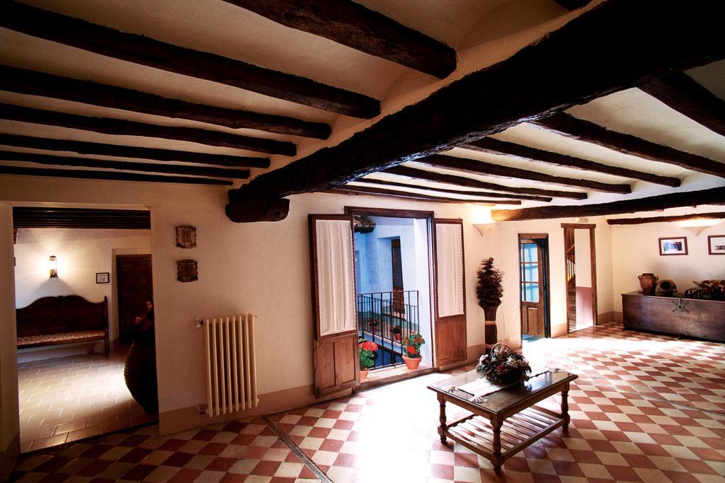 Hospederia Meson De La Dolores Calatayud Kültér fotó